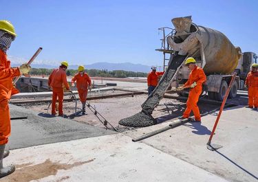 De las obras públicas a la nada misma con Javier Milei
