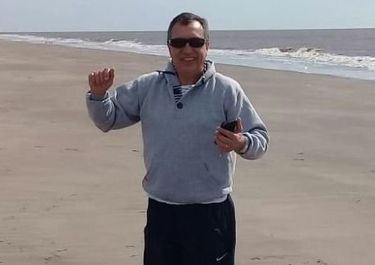 Un abogado sin militancia reemplazará al último caudillo radical de Buenos Aires