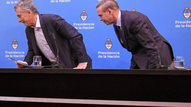 el riesgo pais trepa a 1.771 puntos, su maximo en una decada