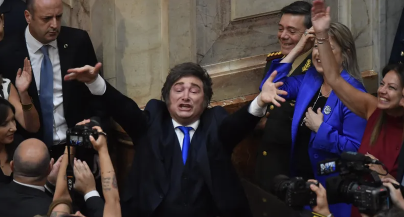 Javier Milei, eufórico en el Congreso.