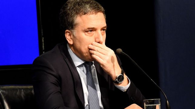 el billon de pesos en plazos fijos que acecha al diagnostico de dujovne