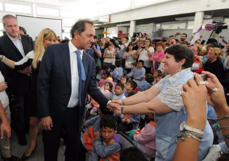 Scioli Dia del maestro
