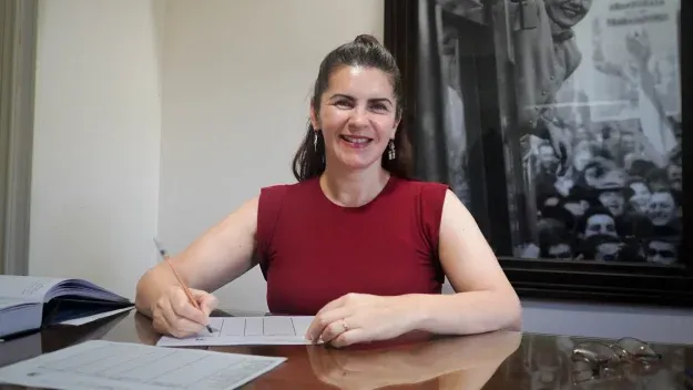 Mariel Fernández gobernadora: entre la mochila del Movimiento Evita y la cara de la renovación