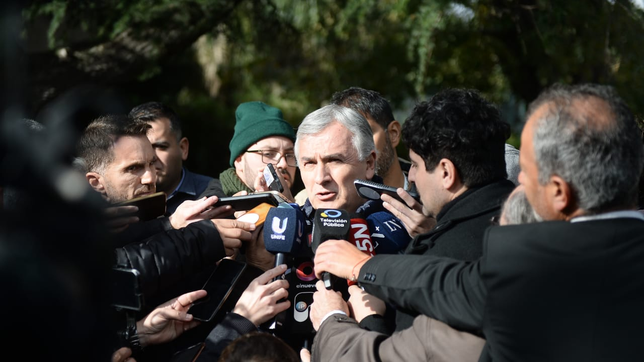 Gerardo Morales llega a la convención nacional de la UCR (Foto: Nicolás Guillones)