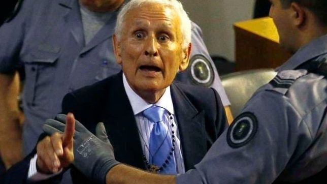 murio el genocida miguel etchecolatz