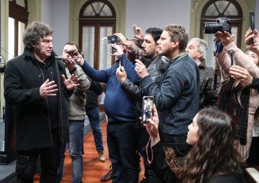 Con sus ataques a la prensa, Javier Milei deteriora la calidad de la democracia.
