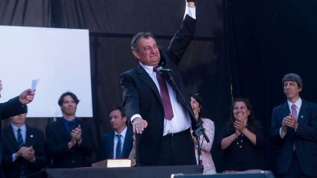 bariloche: protesta y movilizacion en el primer dia del nuevo intendente