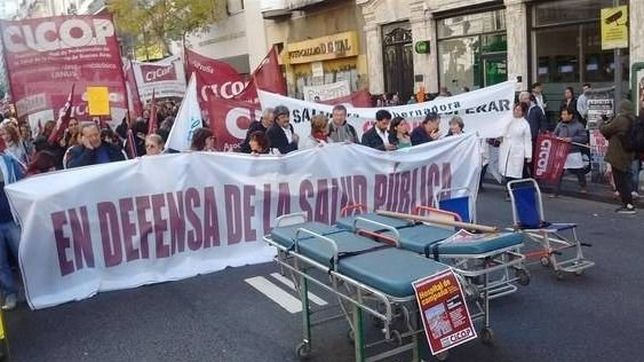 medicos van al paro exigiendo que vidal convoque a la paritaria de salud