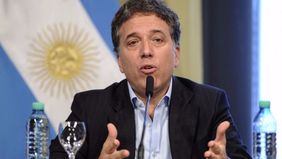 Dujovne abre el debate sobre el control de los gastos de las provincias