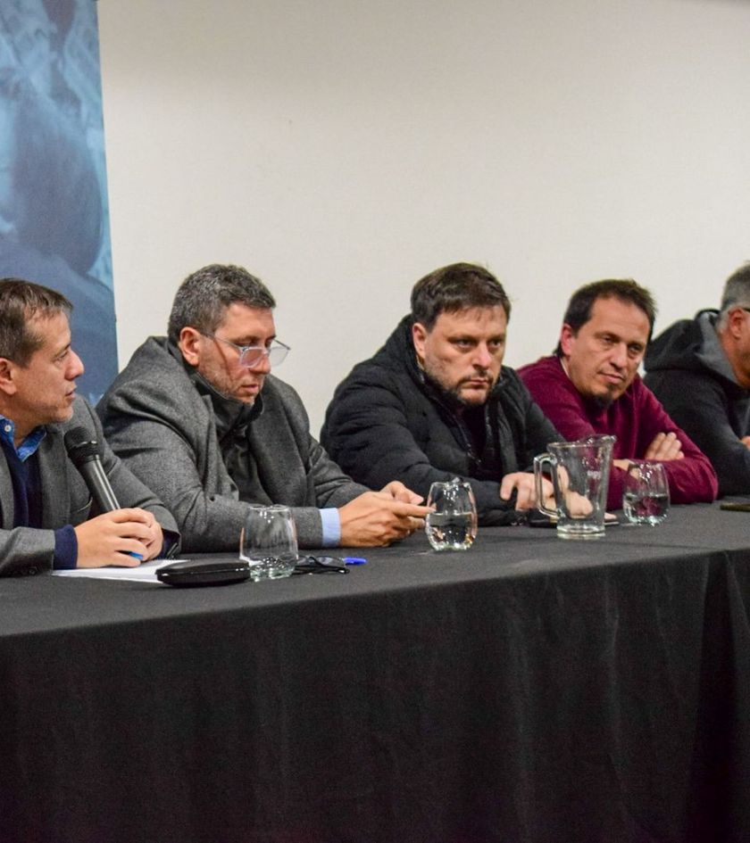 La condena contra CFK unió al peronismo porteño. 