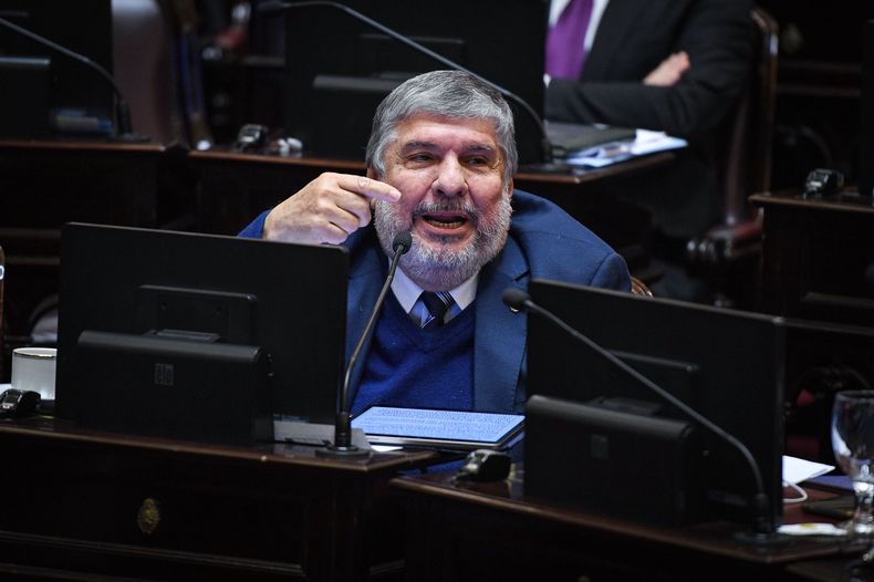 José Mayans, jefe de UP en el Senado, donde Javier Milei sufrió una derrota.&nbsp;