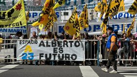 Fractura expuesta en la previa: albertismo naciente vs. kirchnerismo en fuga