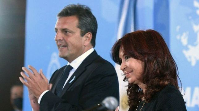 tarde y por goteo: el respaldo massista a cfk se hizo esperar