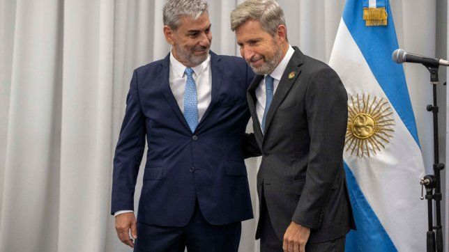 En la previa de la apertura de sesiones ordinarias, Rogelio Frigerio tomó juramento a Fabián Boleás. El oriundo de Bovril es el nuevo ministro de Hacienda de Entre Ríos.