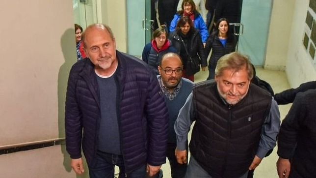 el pj de santa fe siguio de fiesta y le dio diez puntos de ventaja a fernandez