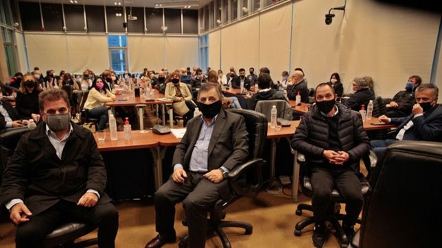 la oposicion, sobre el descargo de cfk: ?un stand up bastante aburrido?