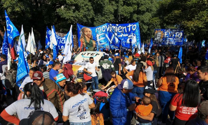 El Gobierno denunció penalmente a Emilio Pérsico, líder del Movimiento Evita.