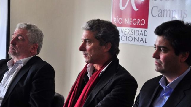 el pichettismo cambia de estrategia y se protege en scioli para resurgir