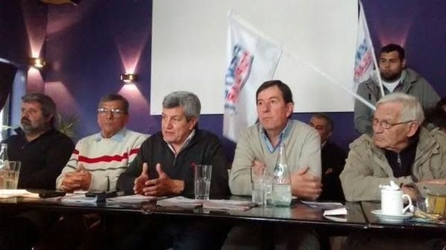 dirigentes gremiales publicaron carta abierta en apoyo a de gennaro