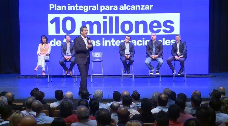 Natalia de la Sota acompañó a Sergio Massa a un acto en Misiones.&nbsp;