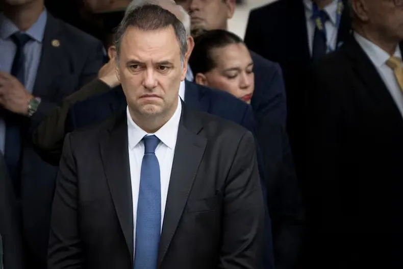 Manuel Adorni. Mal momento.