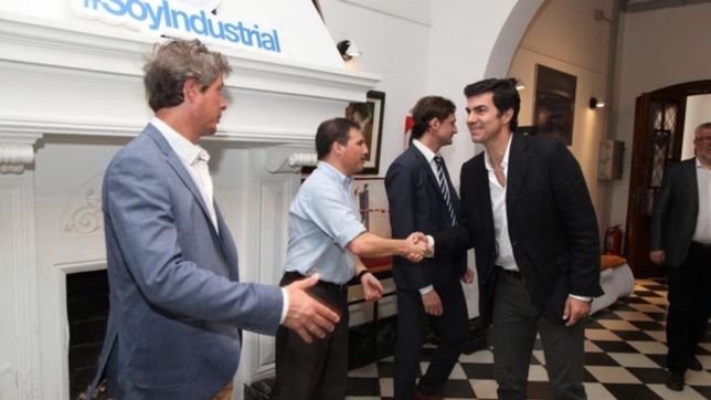 bahia blanca: funcionario de vidal le abre las puertas a urtubey