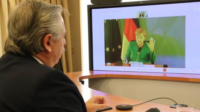 fernandez-merkel: apoyo hasta el final y el sabor agridulce de la despedida