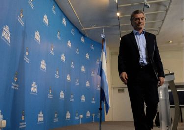 Macri se puso al timón de la economía en una jugada que abre interrogantes