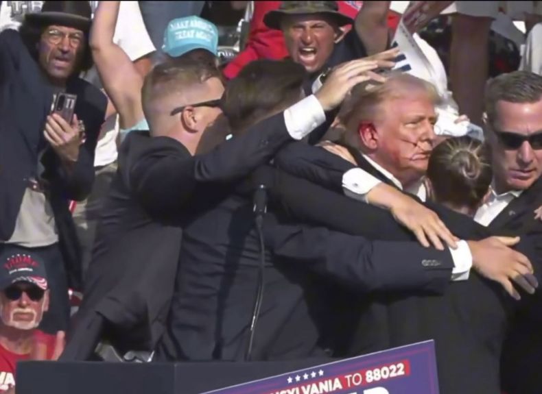 Donald Trump, blanco de un magnicidio fallido.