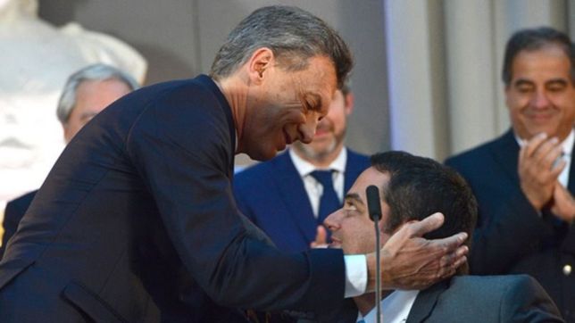 macri minimizo el escandalo y respaldo a triaca: ?pidio disculpas y lo valoro?