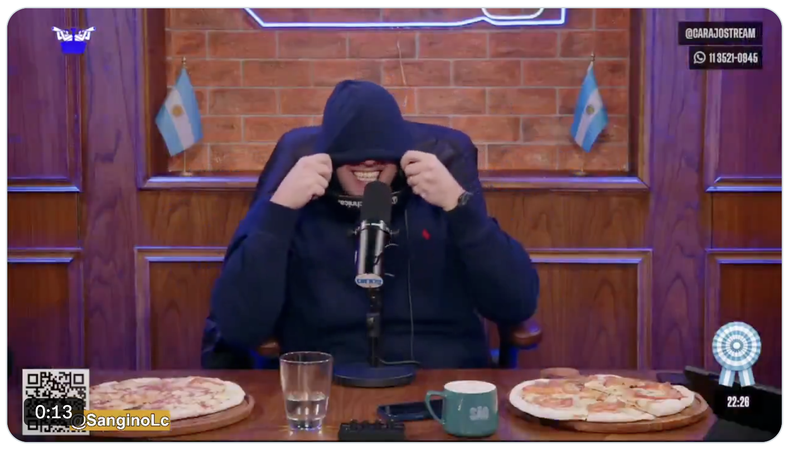 El Gordo Dan, en La Misa de Carajo. El Gordo Dan, en La Misa de Carajo.