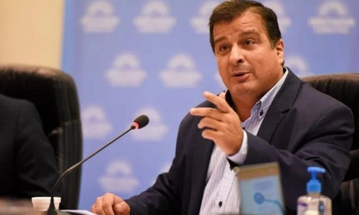 Casaretto se desmarcó del PJ de Entre Ríos y criticó las expulsiones.