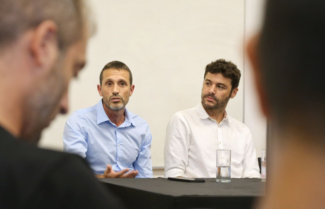 Corsalini, aliado de Juan Monteverde, sale a la caza de Marcelo Lewandowski en la campaña por la Convención constituyente de Santa Fe.