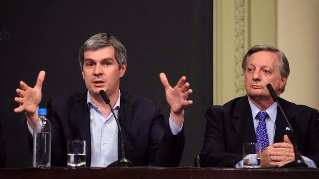 pena y de vido calientan la previa de aranguren en el congreso