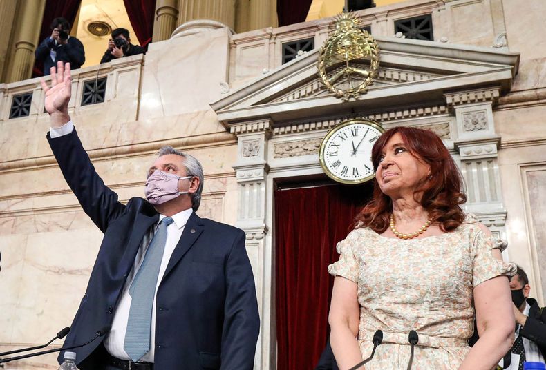 El presidente Alberto Fernández y la vicepresidenta Cristina Fernández de Kirchner en la última apertura de sesiones ordinarias del 1° de marzo de 2022.