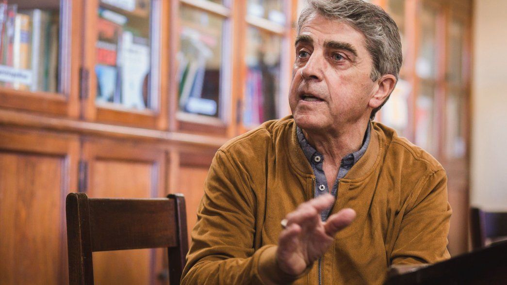 Armando Traferri quiere que Rubén Pirola sea el jefe de bloque del PJ en la Convención.