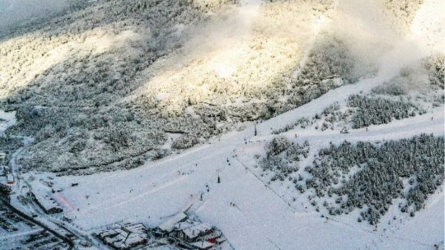 Imagen del Cerro Catedral de Bariloche que ilustra el Plan Director de Desarrollo Urbano Ambiental del Cerro Catedral.