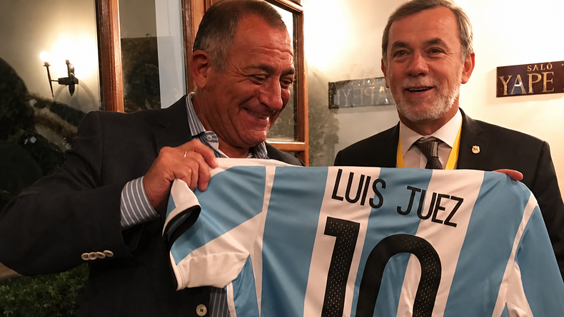 Luis Juez agitó el tablero local con declaraciones de independencia de LLA en Córdoba