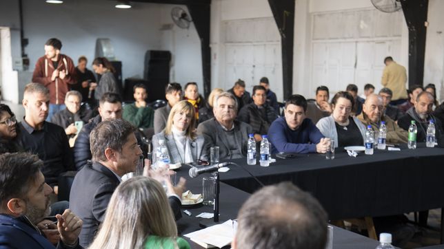 Axel Kicillof logró reunir en Rosario a las distintas tribus del peronismo, pero también a aliados extrapartidarios como Juan Monteverde.
