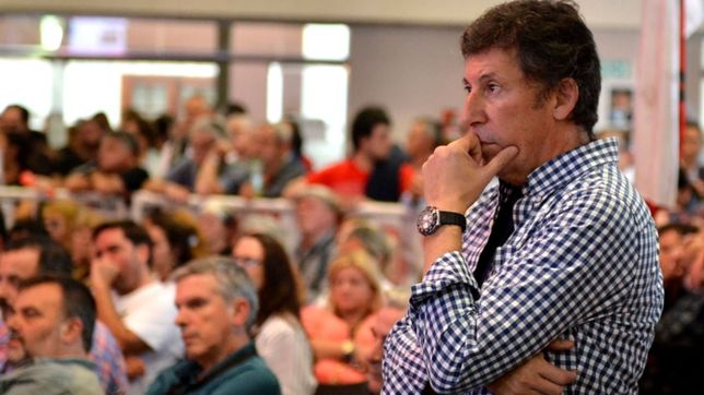 para posse, la ucr ?no es parte del gobierno? y pide mas participacion