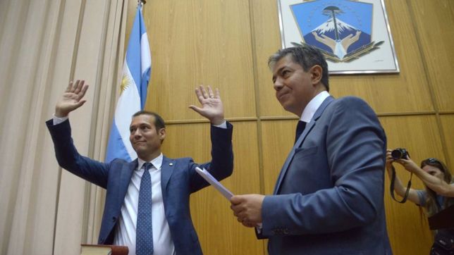 neuquen: el vice rompe filas y recalienta la interna del mpn
