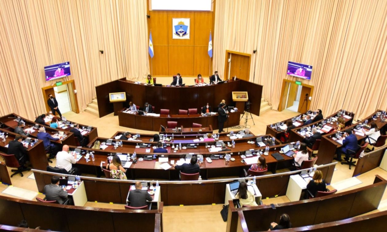 Legislatura de Neuquén Sesión Presupuesto 2022