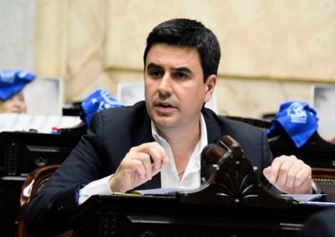 El diputado Eduardo Toniolli quiere seguir ocupando una banca en el Congreso.
