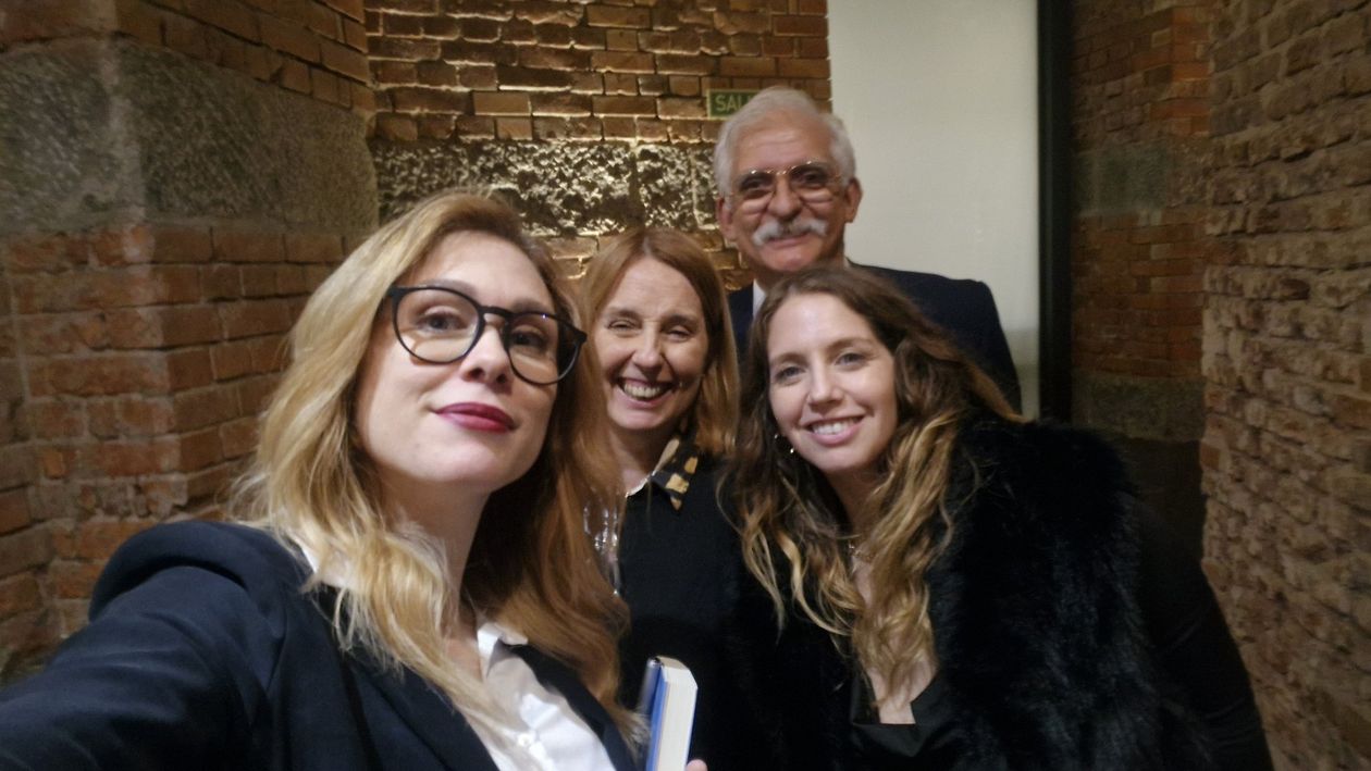 Cecilia Ibáñez con sus colegas,&nbsp; luego de volver al bloque de Javier Milei.&nbsp;