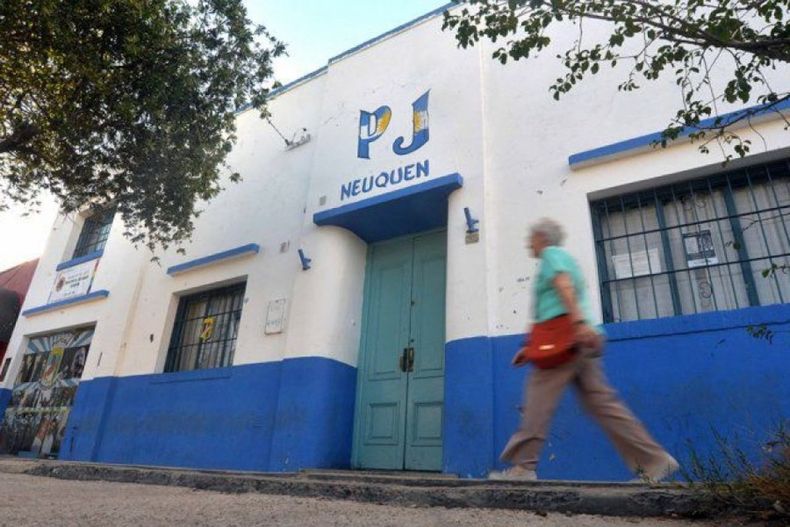 El PJ de Neuquén define su conducción provincial entre dos listas que expresan mucho más que una renovación de nombres.