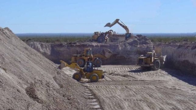 rio negro le abre la puerta al debate del desarrollo minero a gran escala