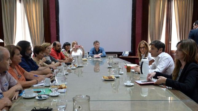 ley impositiva: kicillof presiona fuerte y pone las paritarias en punto muerto