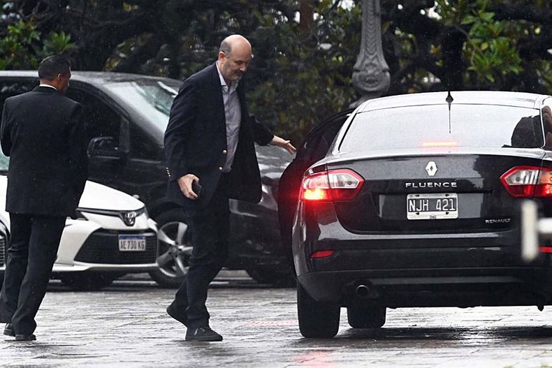 Federico Sturzenegger, ingresando a la Casa Rosada.&nbsp;