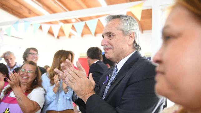 estoy bien: fernandez se mostro en pilar tras suspender dos viajes