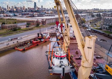 Dragas para la hidrovía de Javier Milei